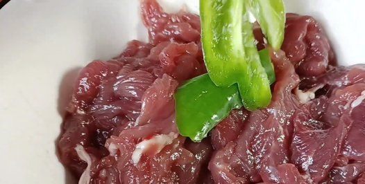 怎么让风干牛肉变软,腊牛肉太咸了怎么办图4